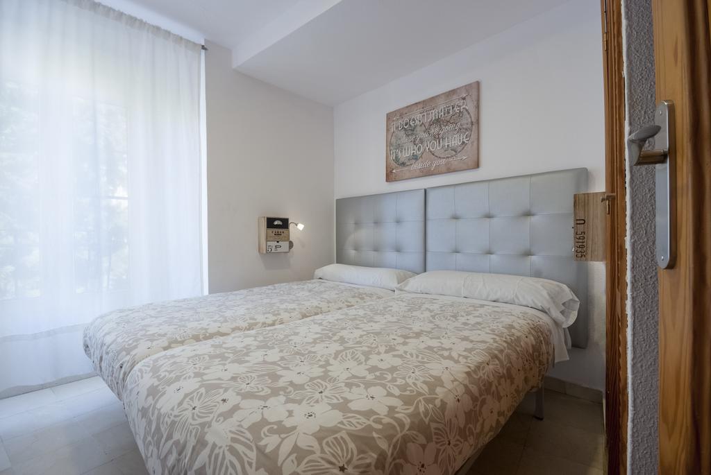 Apn Rio Darro Apartment กรานาดา ภายนอก รูปภาพ